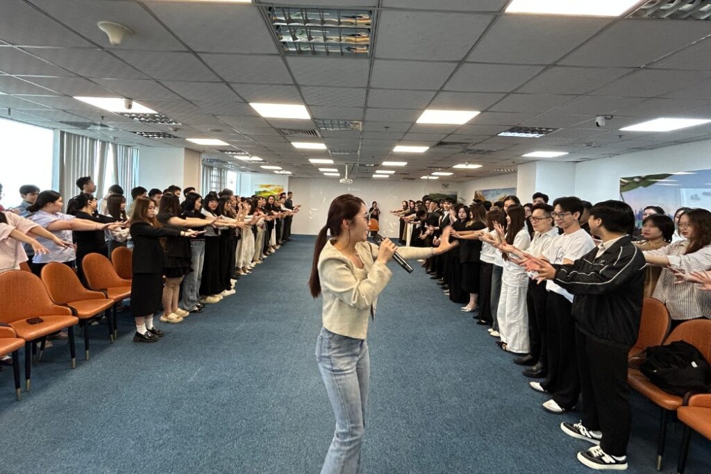 SeaWay Bùng Nổ Cảm Xúc Trong Lễ Vinh Danh: “Together We Rise – Đồng lòng bứt phá”
